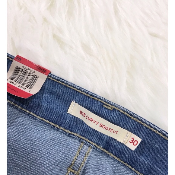 NEVER USED, Levi’s curvy bootcut jeans - Picture 5 of 6